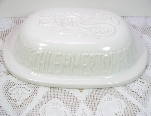   Germany Clay Rooster/Chicken Casserole Baking Dish Heavy Pottery White