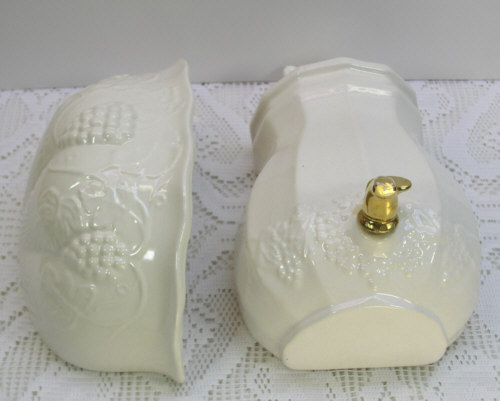   Pottery White Lavabo/Lavebo Wall Planter Basin Water Urn Set Grapes