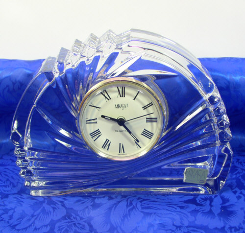 Crystal Wave Design Desktop Mantle Clock Mikasa Elegant Glass