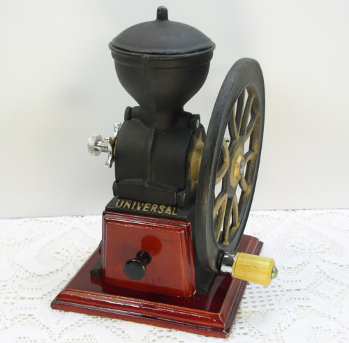 Universal Gourmet Manual Coffee Mill Grinder with Old Style Big Wheel